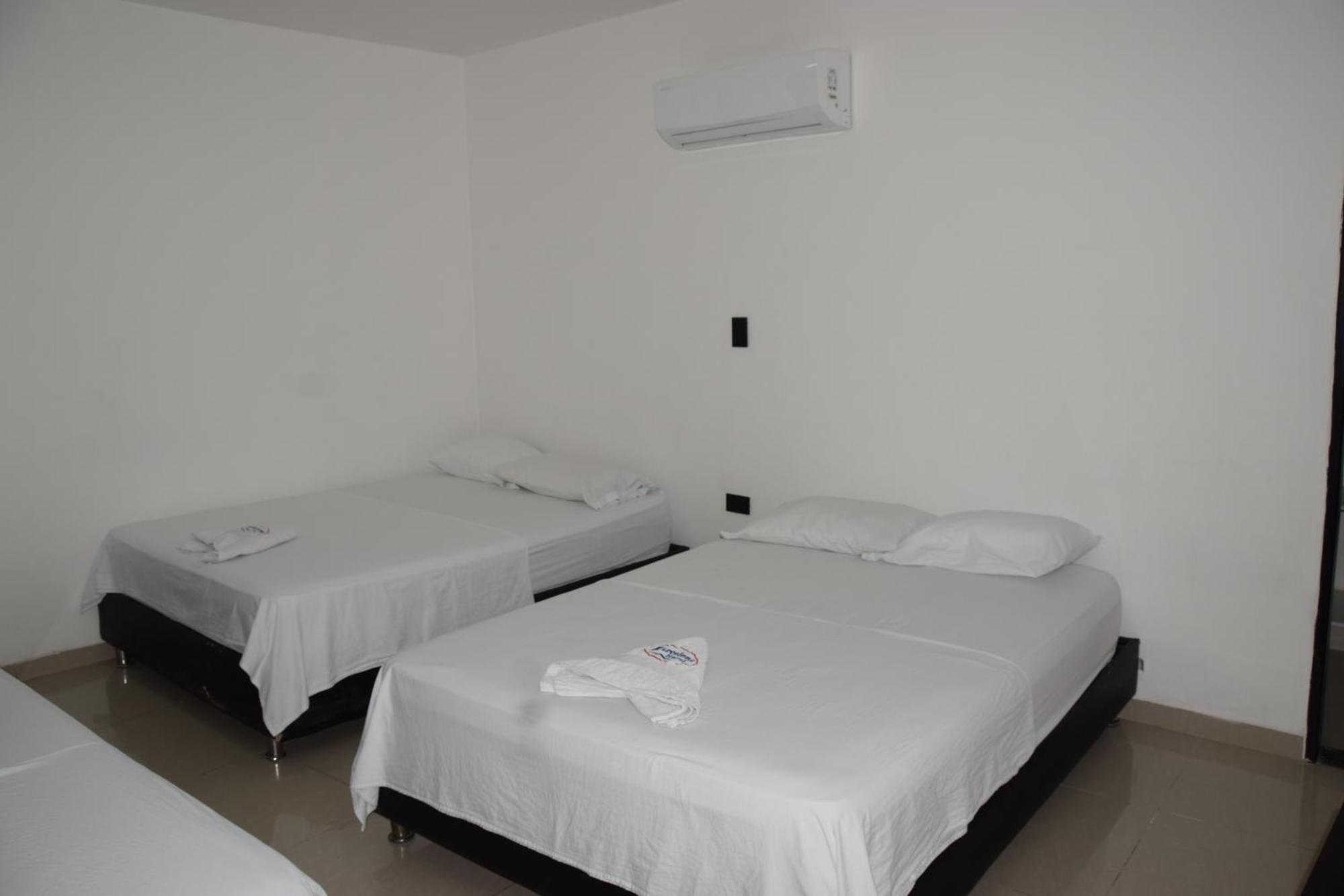 Hotel Barcelona Monteria Exterior photo